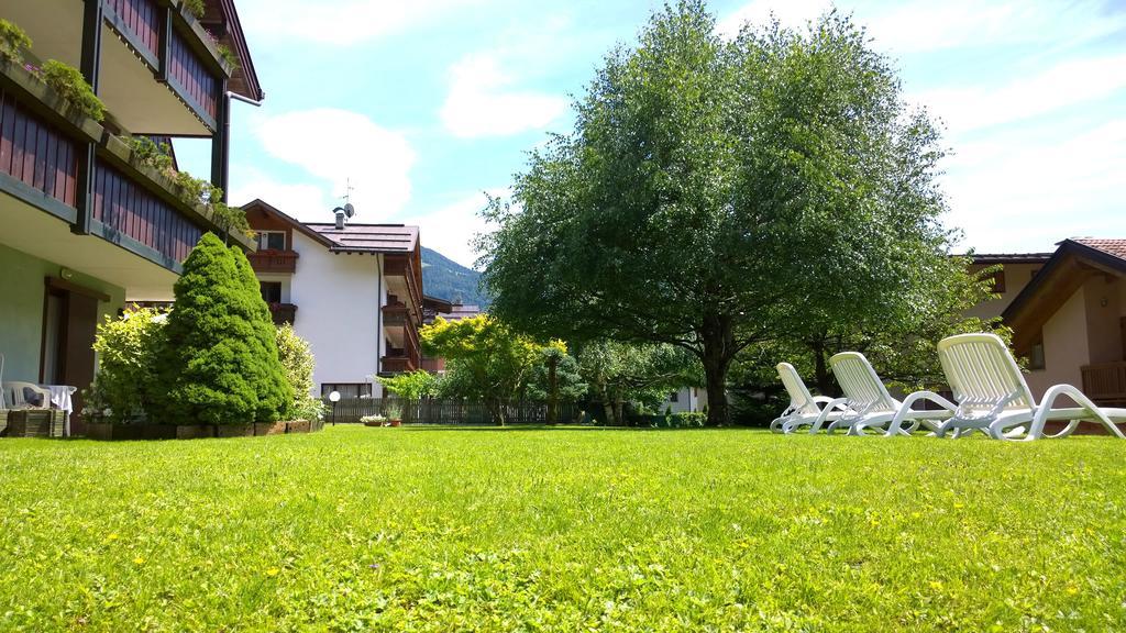 La Felce Bed & Breakfast Carisolo Luaran gambar