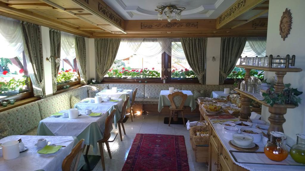 La Felce Bed & Breakfast Carisolo Luaran gambar