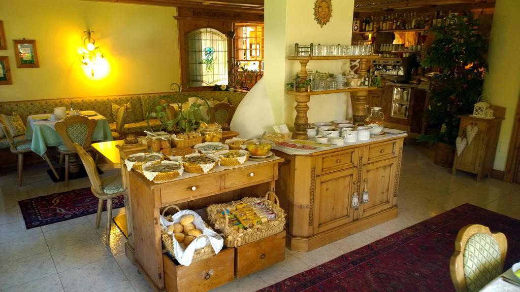 La Felce Bed & Breakfast Carisolo Luaran gambar